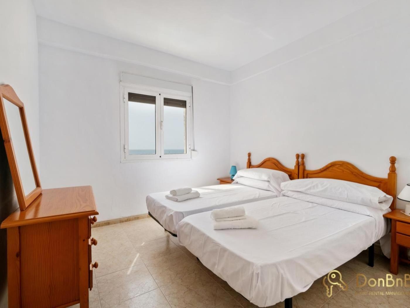 Apartamento Con Piscina En La Primera Linea De Playa De Fuengirola Quarto foto