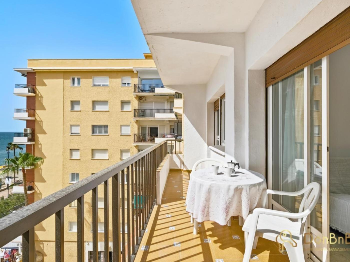 Apartamento Con Piscina En La Primera Linea De Playa De Fuengirola Quarto foto